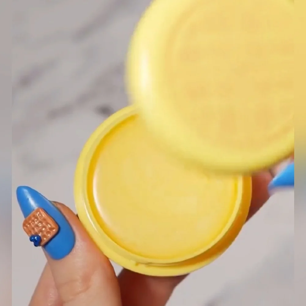 ColourPop Stranger Things Waffle Lip Mask - Picture 4 of 8